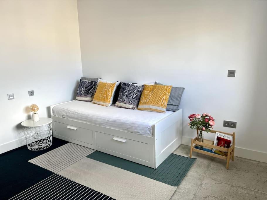 Moderno Y Completo Apartamento Frente Al Mar Málaga Buitenkant foto